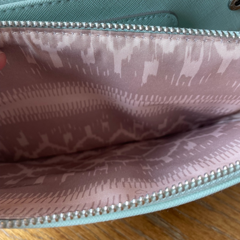 Stella and Dot mint green clutch NWOT - Picture 6 of 8